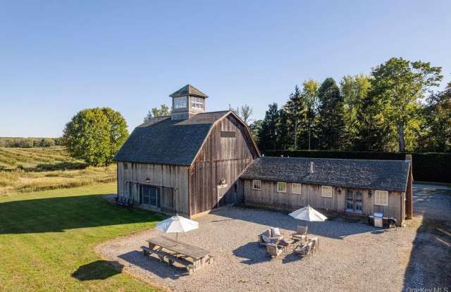 29500 Main Road photos photos