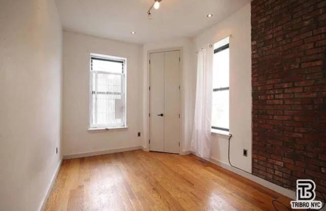 977 jefferson avenue Gallery 3