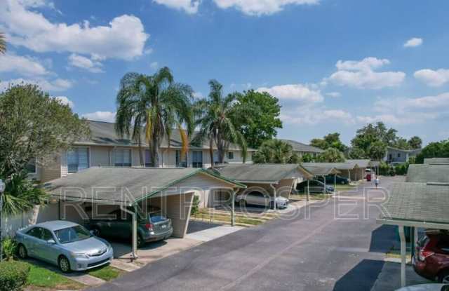 1720 Potomac Ct photos photos