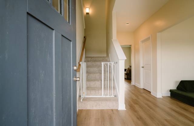 24 Franklin Tree Dr NE Gallery 4