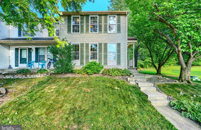 1817 QUEEN ANNE SQUARE photos photos
