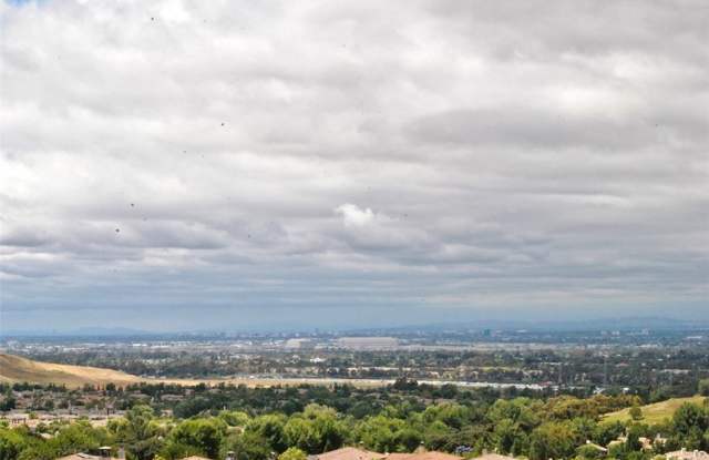 41 Balcony - 41 Balcony, Irvine, CA 92603