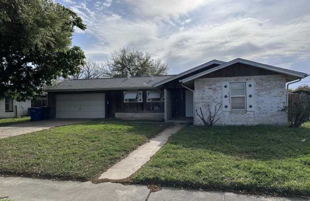 4926 Calvin Drive Gallery 2