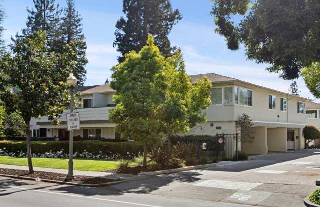 Remodeled 2 Bedroom in Downtown Palo Alto with Central A/C! photos photos