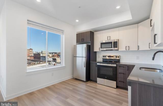 2111 N FRONT STREET unit: 502 photos photos