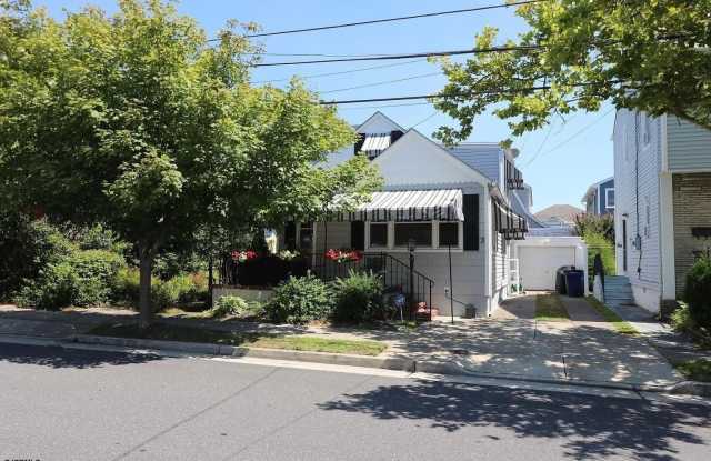 3 N Delavan Ave - 3 North Delavan Avenue, Margate City, NJ 08402