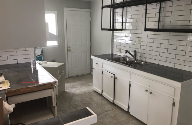 3426 North State Street - A Gallery 4