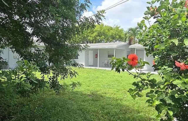 2632 NW 18th Terrace unit: 2638 photos photos