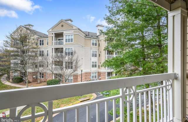 12913 ALTON SQUARE photos photos