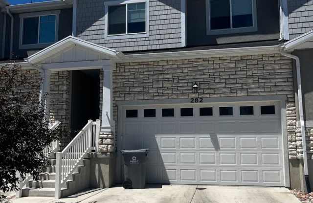 Beautiful Vinyard Townhouse photos photos