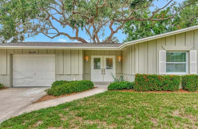 5429 STARWOOD PLACE Gallery 4