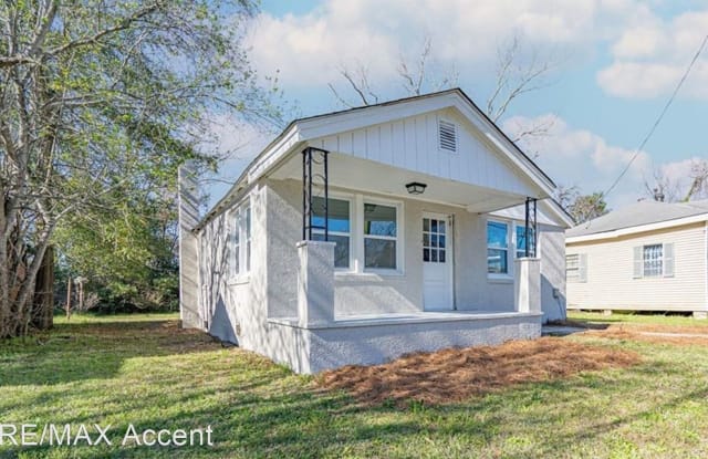 109 Kingman Ave. - 109 Kingman Avenue, Savannah, GA 31408