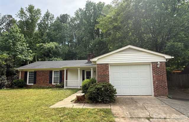 6341 Round Hill Road Gallery 1