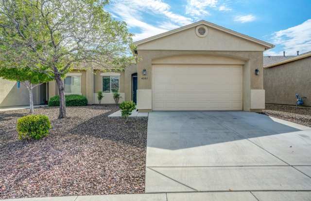 3 Bedroom, 2 Bath Townhome in Granville! photos photos