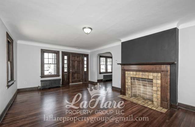 1821 Wellesley Drive Gallery 2