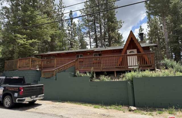 42995 Sunset Dr Gallery 1