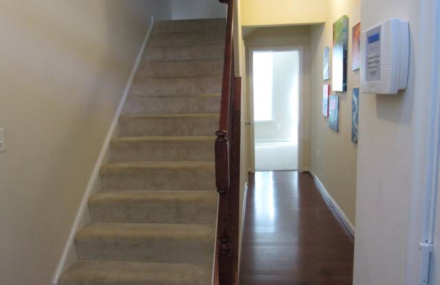 3538 PIPESTONE PLACE Gallery 3