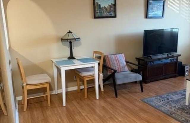 6260 NE 18th Avenue 826 photos photos