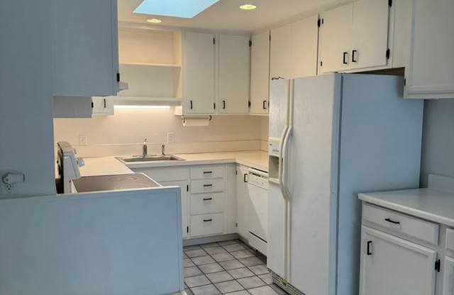 Great 3-Bedroom, 2-Bath In The River Rd Area In Eugene! Gallery 4
