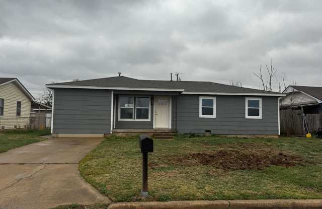 110 K St, Elgin - HOT New Listing! - 110 K Street, Elgin, OK 73538