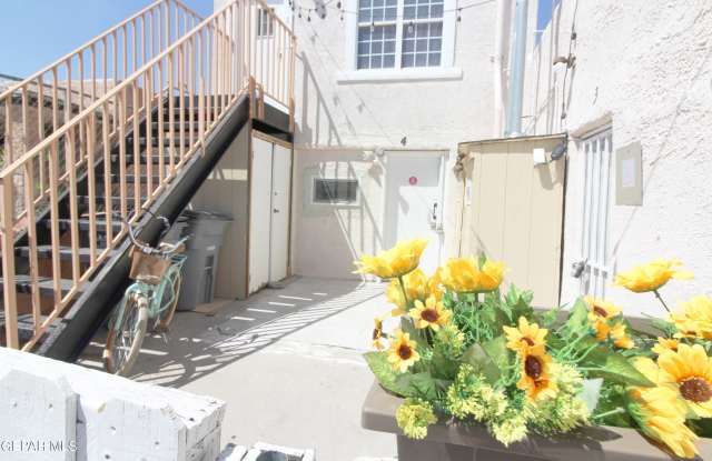 3527 E Missouri unit: 1 photos photos