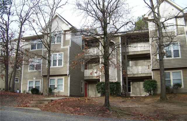 1006 WOODCREEK Drive unit: 2 photos photos