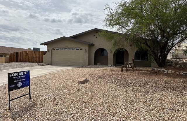 PENDING- Pool home - Long term - unfurnished photos photos