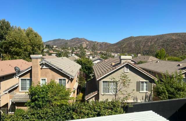 2923 Capella Way - 2923 Capella Way, Thousand Oaks, CA 91362