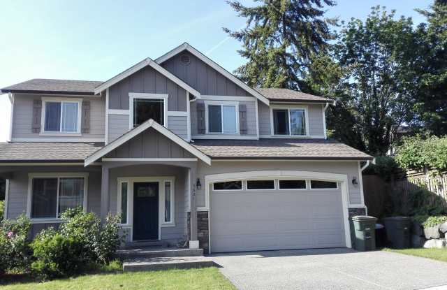 Beautiful 4 bed 2.5 bath in Kenmore, minutes to HWY 522/Burke-Gilman Trail photos photos