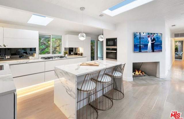 1415 Braeridge Drive - 1415 Braeridge Drive, Los Angeles, CA 90210 1415 Braeridge Drive - 1415 Braeridge Drive, Los Angeles, CA 90210