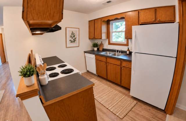 Charming Home + Fenced-in Yard + Pet Friendly + Attached 1-Car Garage! Available October 23rd! Gallery 3