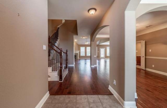 8804 Bear Creek Drive Gallery 3