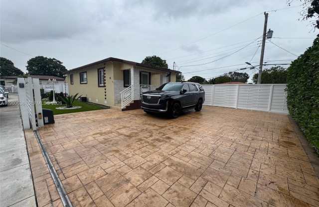 41 E 54th St photos photos 41 E 54th St photos photos