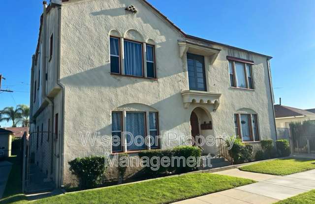 1030 Leonard Ave photos photos