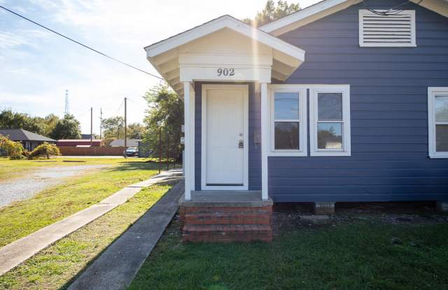 902 Pryce St photos photos