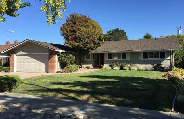 Spacious 4 Bed, 2 Bath Home w/ AC and Cupertino Schools photos photos Spacious 4 Bed, 2 Bath Home w/ AC and Cupertino Schools photos photos