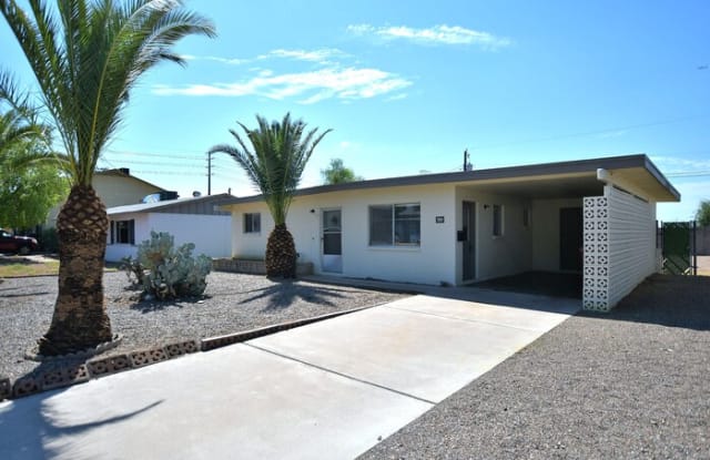 7901 East McKinley Street - 7901 East Mckinley Street, Scottsdale, AZ 85257