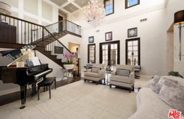 25590 Prado De Amarillo Gallery 4