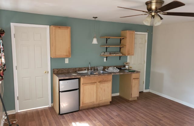 801 Claremont rd C - 1 - 801 Claremont Rd, Charlotte, NC 28214