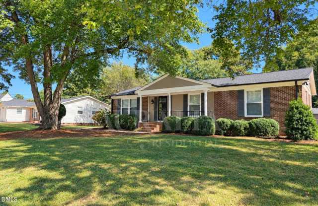 4800 Sweetbriar Drive Gallery 3