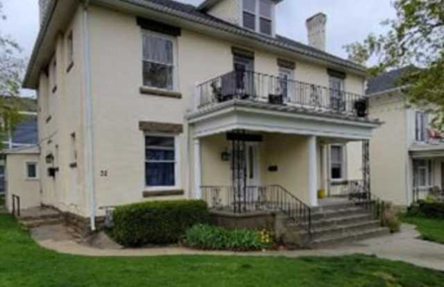 D Street Apartments photos photos