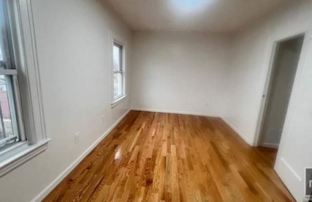 3815 FARRAGUT ROAD Gallery 4