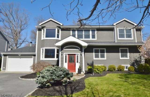 77 Rockwood Rd photos photos