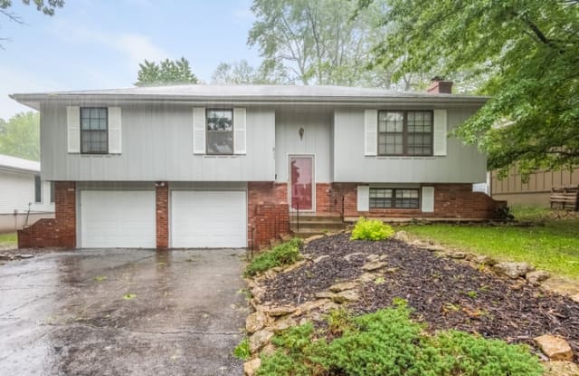 511 Hargis Lane - 511 Hargis Lane, Belton, MO 64012