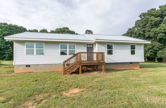 2927 Greensboro Highway photos photos