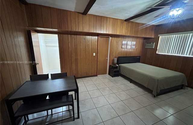 7221 Harbour Blvd photos photos
