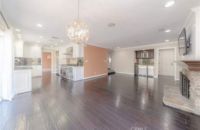 6841 Loyola Drive photos photos