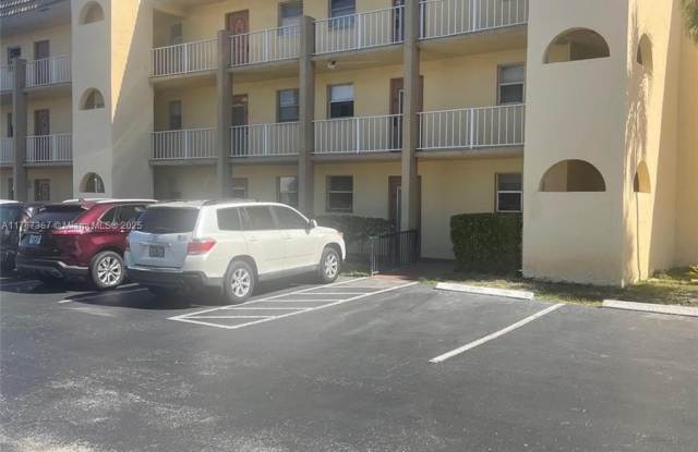 8500 Sunrise Lakes Blvd - 8500 Sunrise Lakes Boulevard, Sunrise, FL 33322