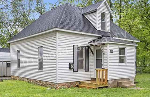 Farmhouse Style 3-Bedroom Home Available! photos photos