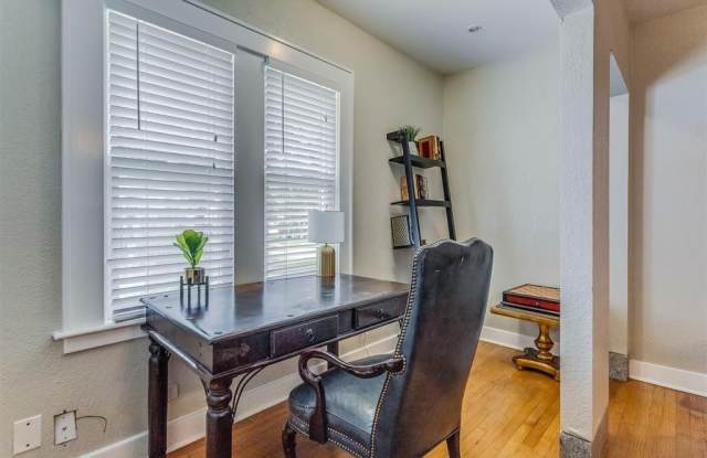 5307 Vickery Boulevard Gallery 4